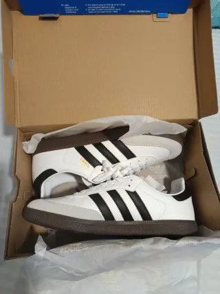 Adidas Samba Blancas y Negras