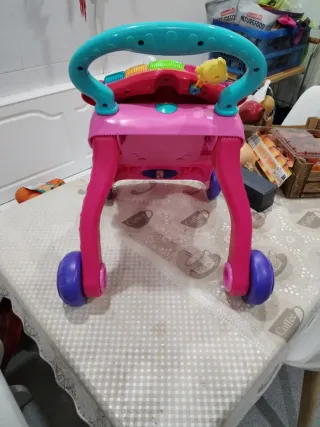 Andador correpasillos Vtech rosa