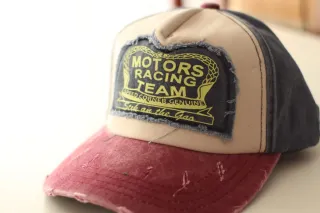 Gorra Motors Racing Team.