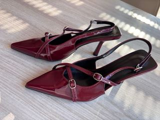 Scarpe bordeaux vernice con cinturino