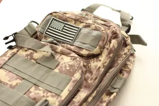 Mochila Táctica Camuflaje Digital.