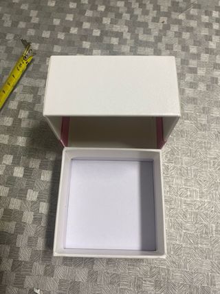 Caja y 4 bolsitas A tu lado