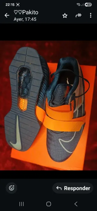 Zapatillas Nike Azul y Naranja