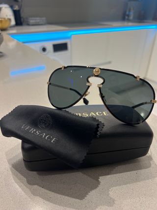 Gafas de sol Versace Negro y Dorado