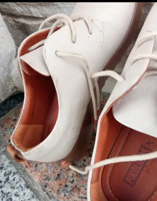 Zapatos Pikolinos Beige y Marrón