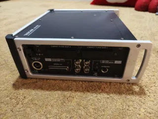 Tascam HS-P82 – Grabadora multipista profesional