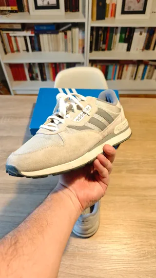 Adidas trezoid 2 grises
