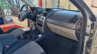 Renault Megane 2004