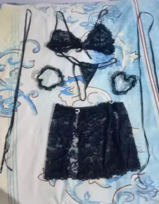 Conjunto Lencería Encaje Negro Talla Única