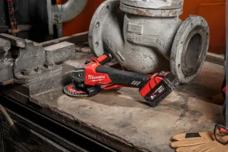 Amoladora Radial Milwaukee FUEL M18