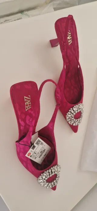 Zapatos Zara Talla 39 Fucsia Joya
