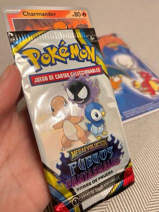 Llaveros Pokémon Charmander, Charmeleon, Charizard