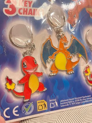 Llaveros Pokémon Charmander, Charmeleon, Charizard