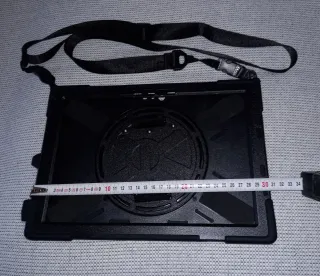 Funda Surface Negra con Correa.