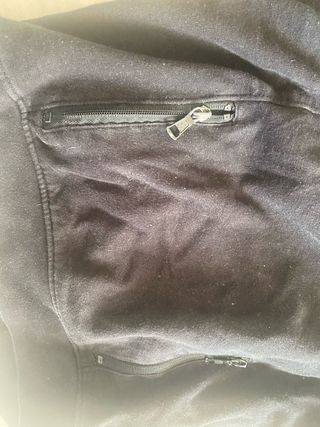 Felpa nera bimbo 10/11 anni