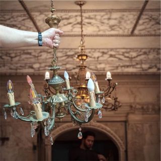 Lámpara Bronce , preciosa Incluye. Lampara vela