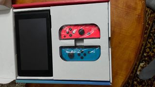 Nintendo Switch Poco Usada