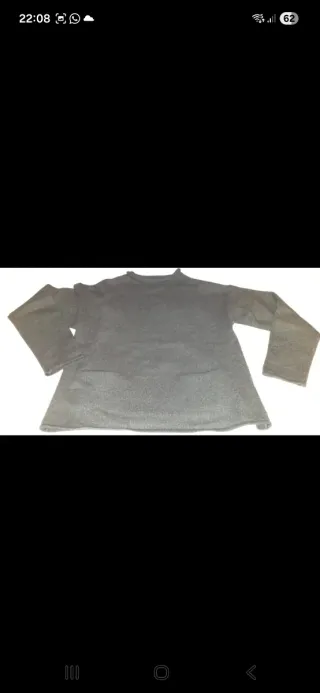 Jersey gris con bolsillos
