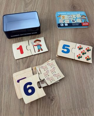 Puzzle para aprender números en lata de almacenami