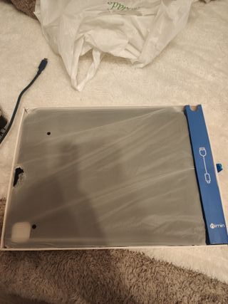 Funda con teclado Nimin