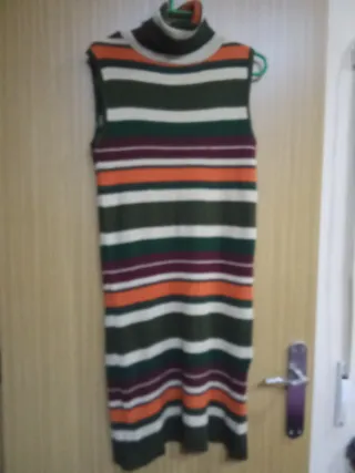 Vestido de punto a rayas