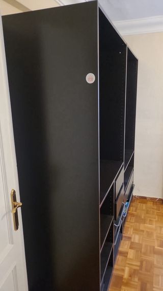 Armario abierto negro IKEA