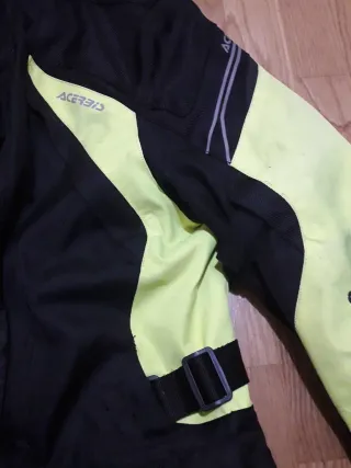 Cazadora Acerbis Negra y Amarilla