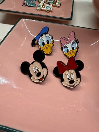Conjunto Pins Disney Mickey Minnie Donald Daisy
