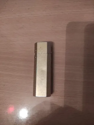 Gafas de bolsillo doradas y plateadas