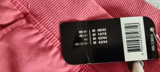 Pantalones cortos deportivos Crivit rosas