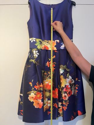 Vestido floral azul boutique talla M