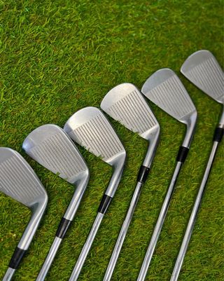 Set de Palos de Golf MIZUNO ZURDO