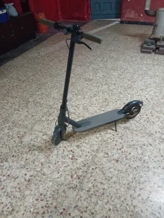 Patinete eléctrico plegable