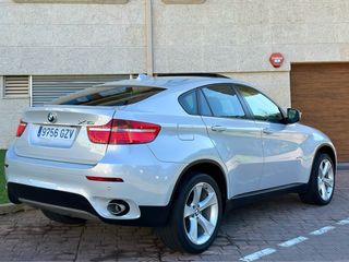 BMW X6 2011