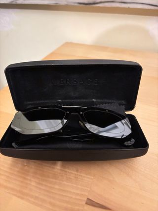 Occhiali da sole Versace neri