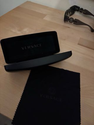 Occhiali da sole Versace neri
