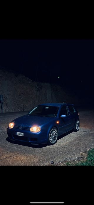 Volkswagen Golf 2002