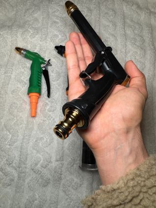 Pistolas Agua Presion Riego Manguera + Dispensador