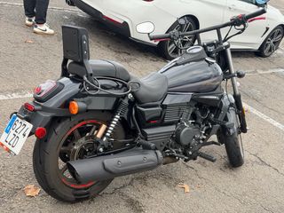 UM RENEGADE 125