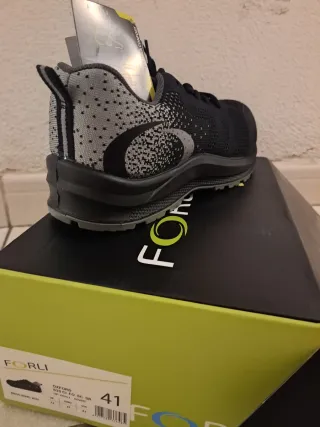 Botas de seguridad FORLI negras y grises