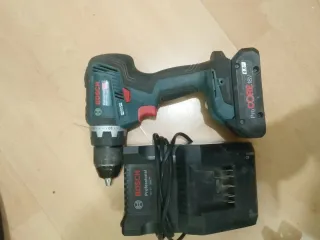 Taladro Percutor Atornillador Bosch Semi Nuevo