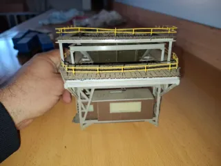 Caricatore di carbone per modellini di treni HO