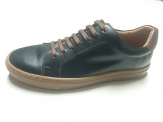 Zapatillas de piel T40 y T44
