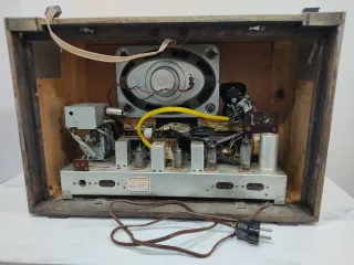 Radio antigua válvulas Telefunken Violetta W 303 F