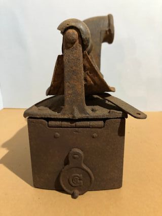 Plancha antigua de carbón