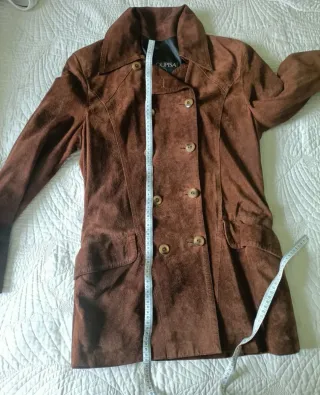 Abrigo de piel marrón talla M