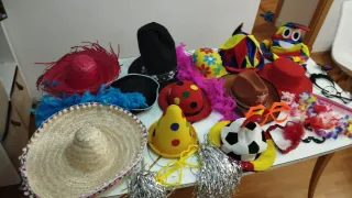 Lote Gorros y Atrezo Eventos