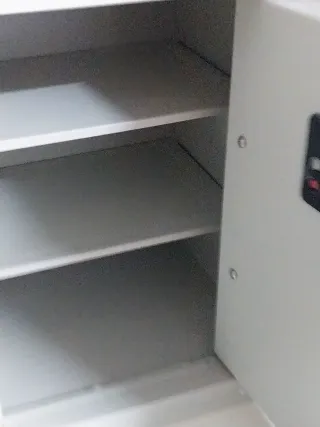 Caja Fuerte Metálica con Teclado Digital