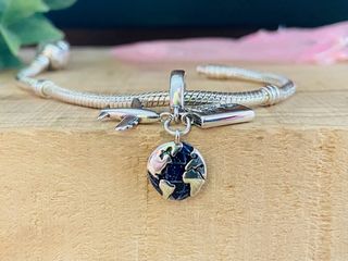 Charm Bola Mundo Viajes Pasaporte - Plata