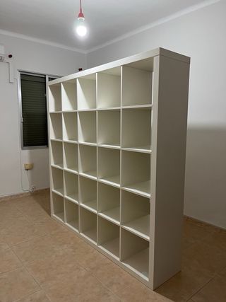 Estantería modular blanca